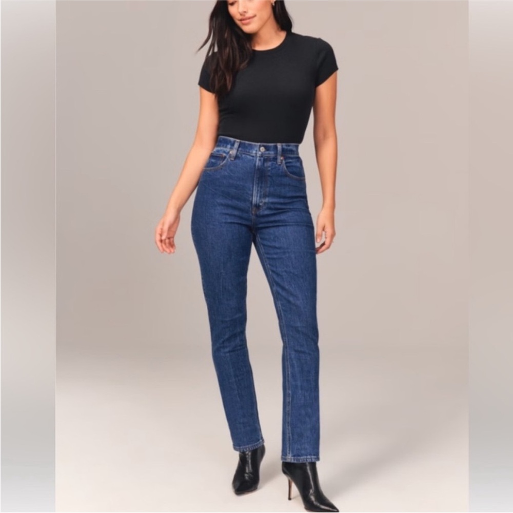 Abercrombie & Fitch the 90’s Slim Straight Ultra High Rise